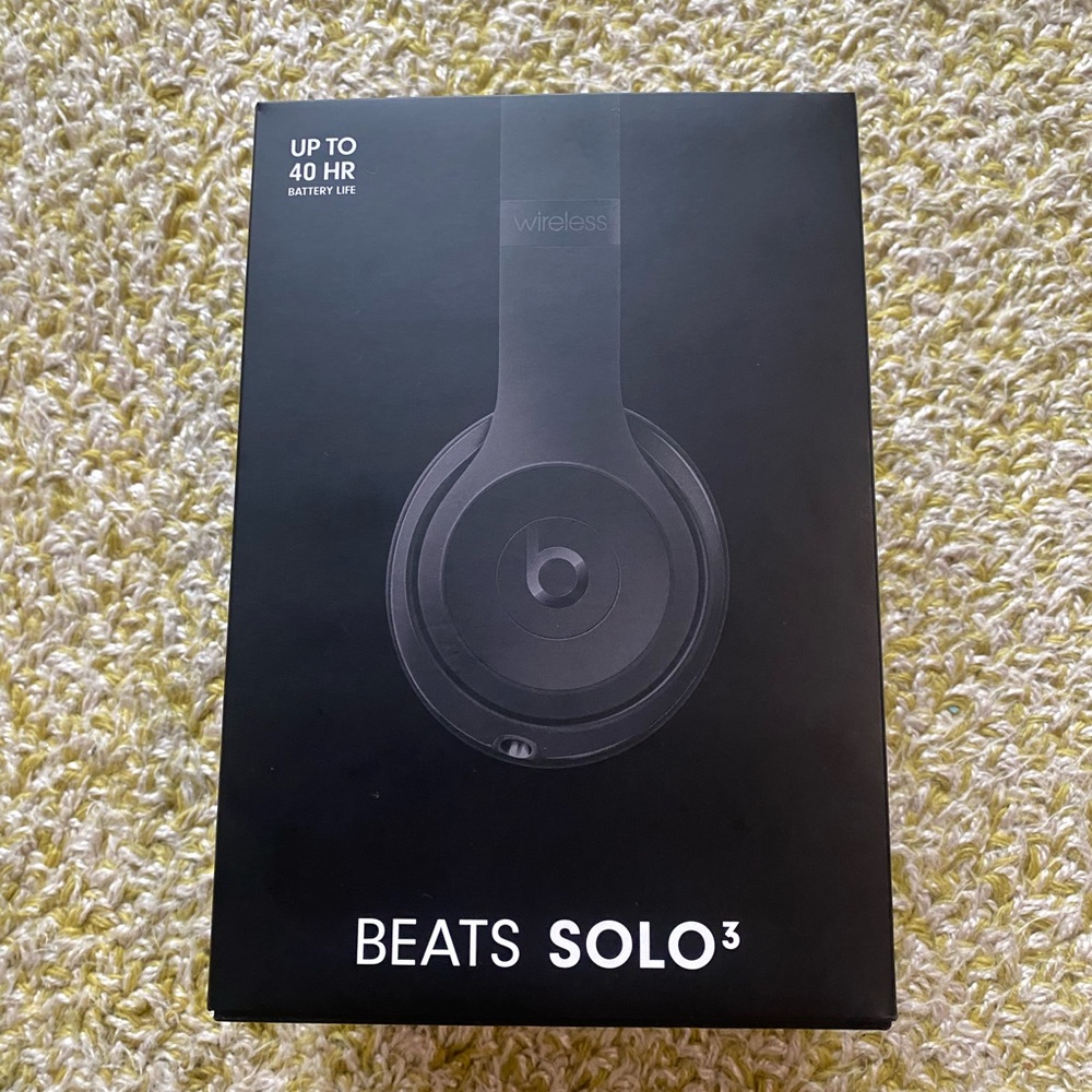 Beats Solo3 Wireless Headphones - Used, In great condition
